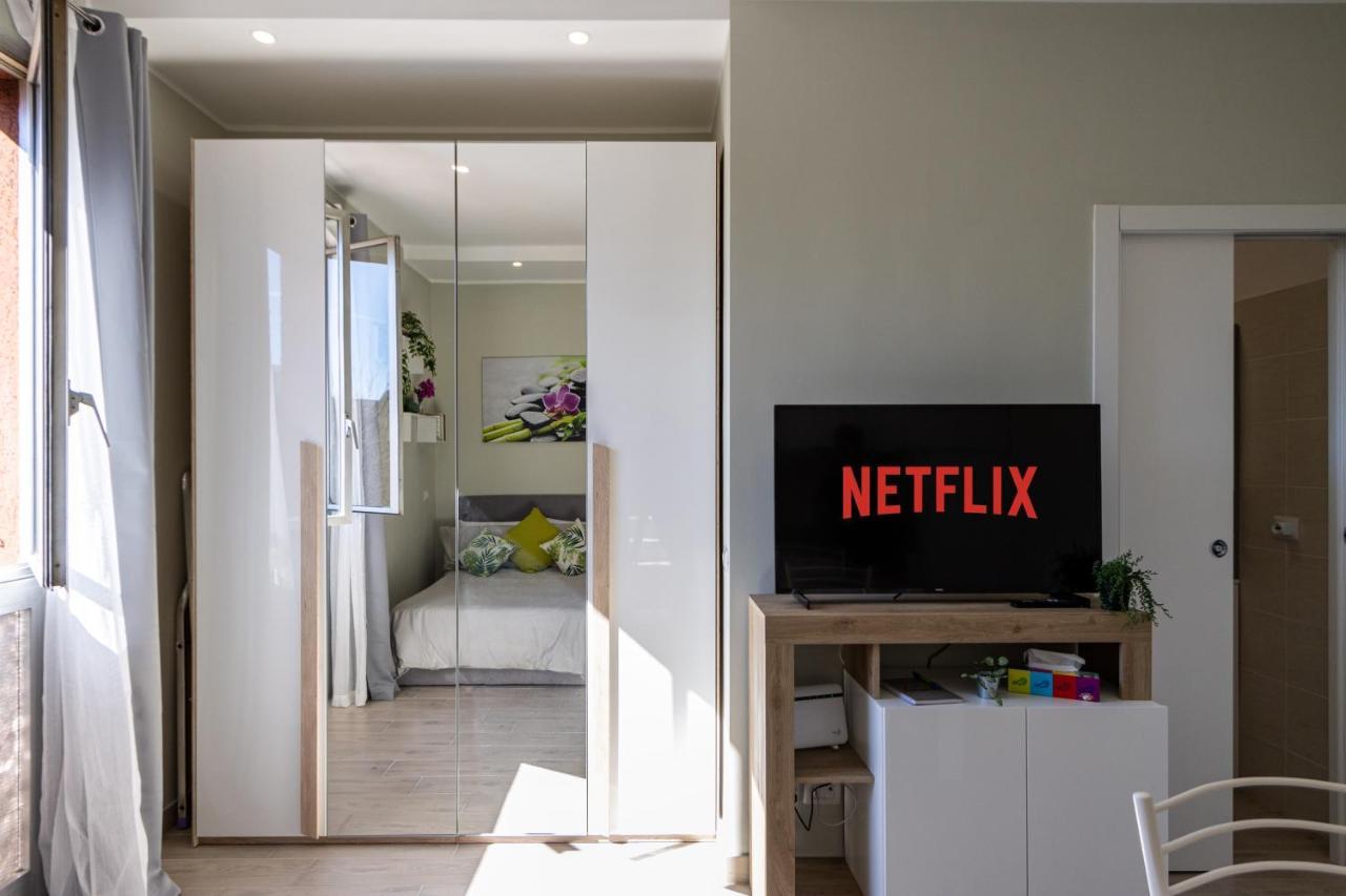Monza-Station Wi-Fi E Smart-Tv. Apartment Luaran gambar
